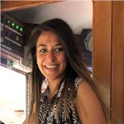 Appassionata, con studi universitari in lingue, offre lezioni di inglese per grandi e piccini! Let’s start together!